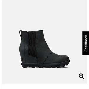 Joan of Arctic wedge II Chelsea boot